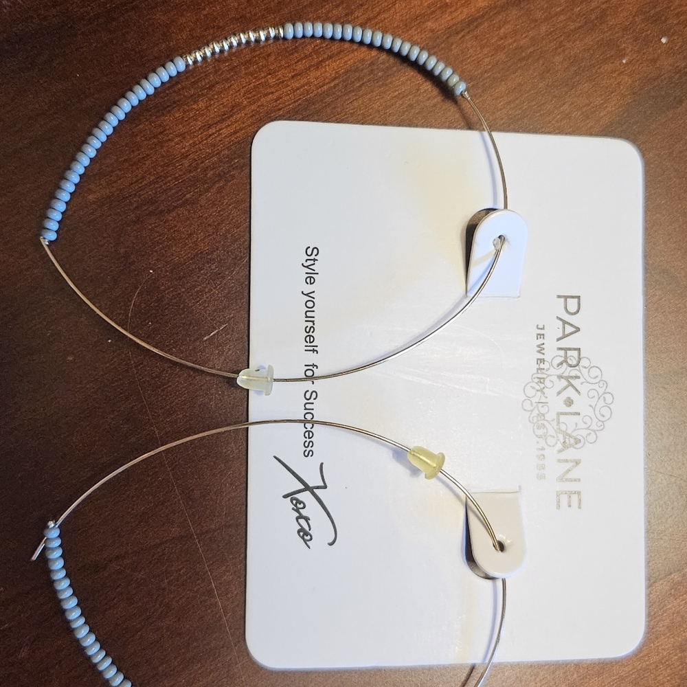 Fresh Gray/golden Beaded Bracelet Set & Collins Earrings - Picture 3 of 3